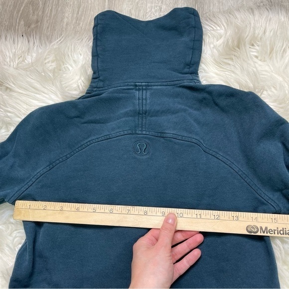 Lululemon To You Tunic 2 - Picture 5 of 9
